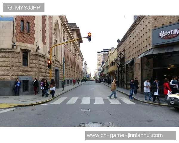 阿根廷独立队迎战土库曼圣马丁展开激烈对决的精彩赛事分析 阿根廷独立队迎战土库曼圣马丁展开激烈对决的精彩赛事分析